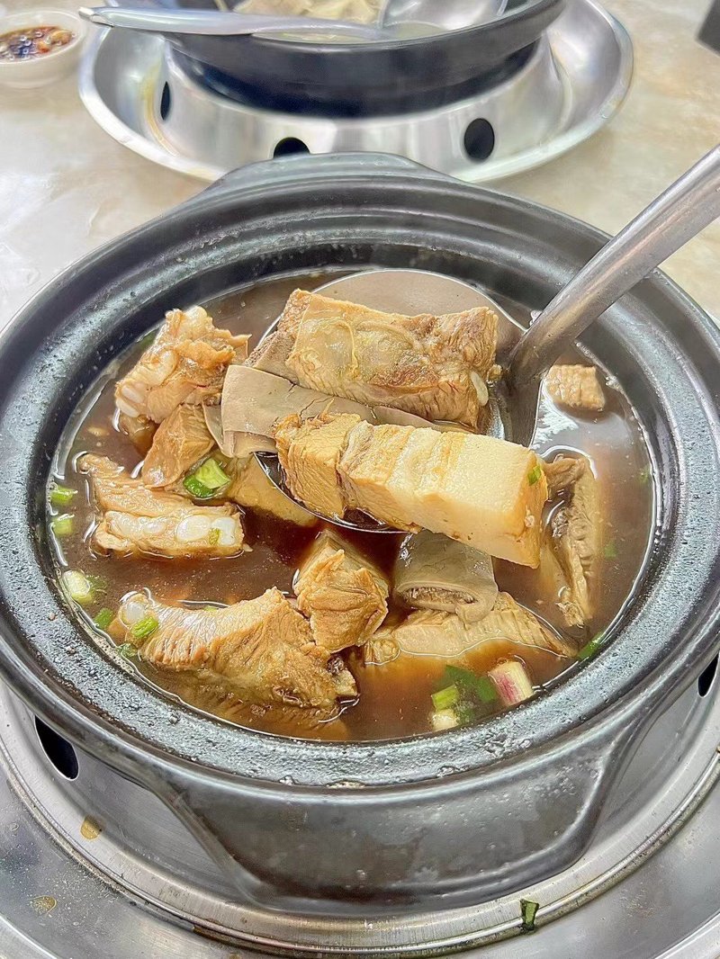 肉骨茶